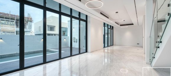 Villa T5 em Nadd Al Sheba, UAE N.º 112362 4