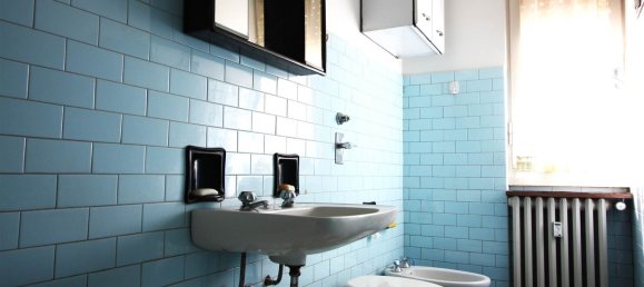 Apartamento de 3 dormitorios en Cinisello Balsamo, Italy No. 358042 11