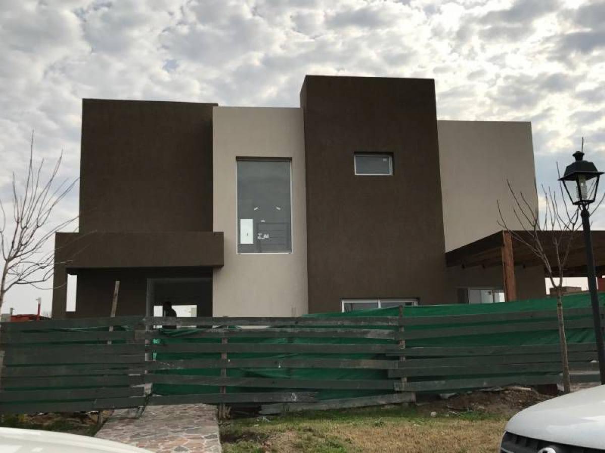 3 bedrooms House in Tigre, Argentina No. 1299