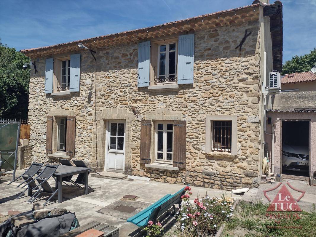 3 bedrooms House in Orange, France No. 355633