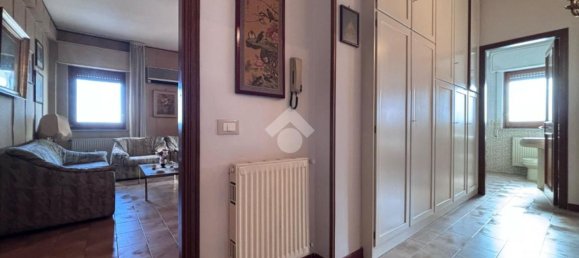 5غرفة شقة في Palermo, Italy رقم 69685 32