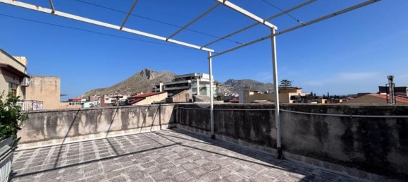 5غرفة شقة في Palermo, Italy رقم 69685 21