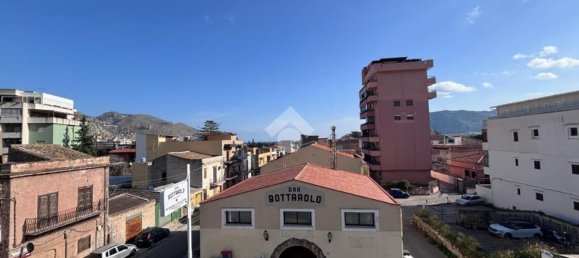 5غرفة شقة في Palermo, Italy رقم 69685 25