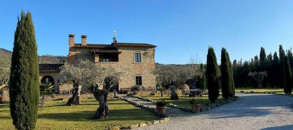 Casa de 3 dormitorios en Cortona, Italy No. 566 6