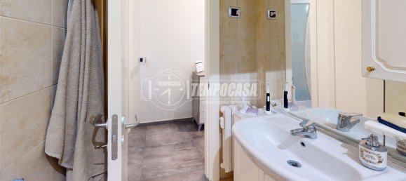 2 bedrooms Apartment in Bari, Italy No. 335330 26