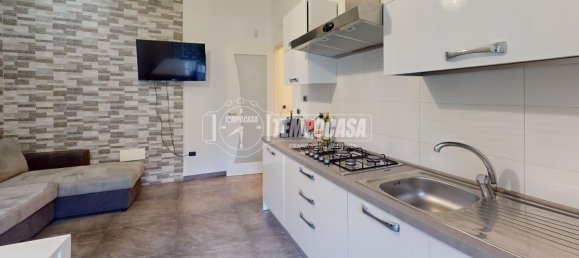 2 bedrooms Apartment in Bari, Italy No. 335330 12