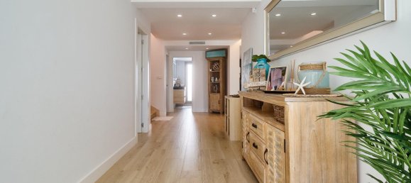 Вилла с 5 спальнями в Бенальмадена, Испания № 33301 9