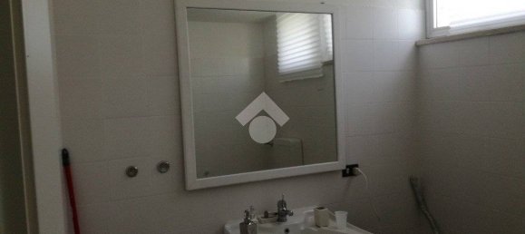 Garage à Potenza, Italy 85m² No. 139528 17