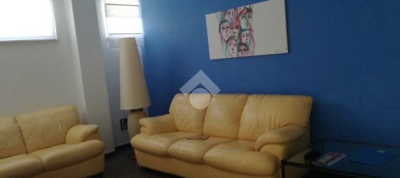 Garage à Potenza, Italy 85m² No. 139528 6