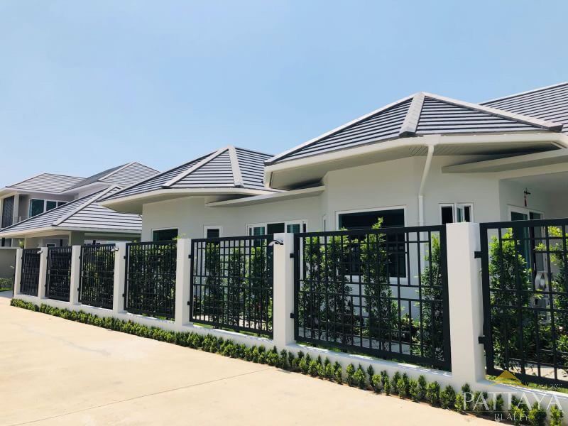 4 bedrooms Cafe / restaurant in Pattaya, Thailand No. 1032