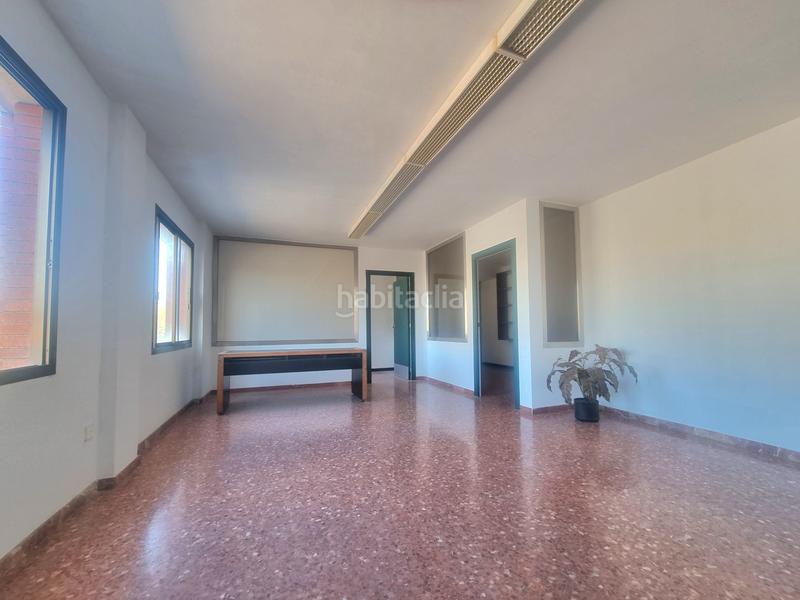  Office in Mollet Del Valles, Spain No. 166815