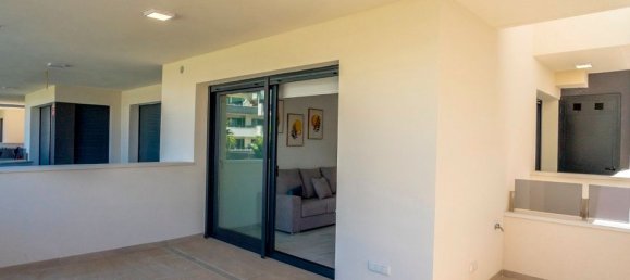 Apartamento de 2 dormitorios en Alicante, Spain No. 177317 20