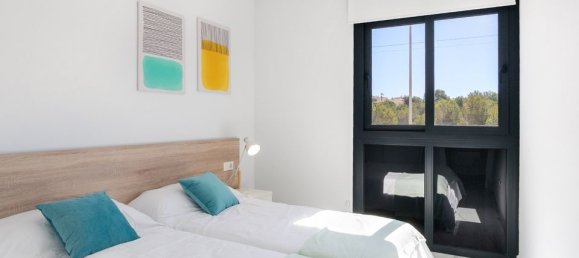 Apartamento de 2 dormitorios en Alicante, Spain No. 177317 12