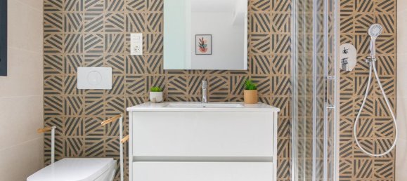 Apartamento de 2 dormitorios en Alicante, Spain No. 177317 11