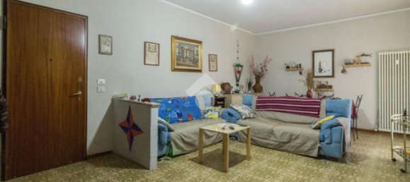 3 Schlafzimmer Wohnung in Carpi, Italy, Nr. 273390 21