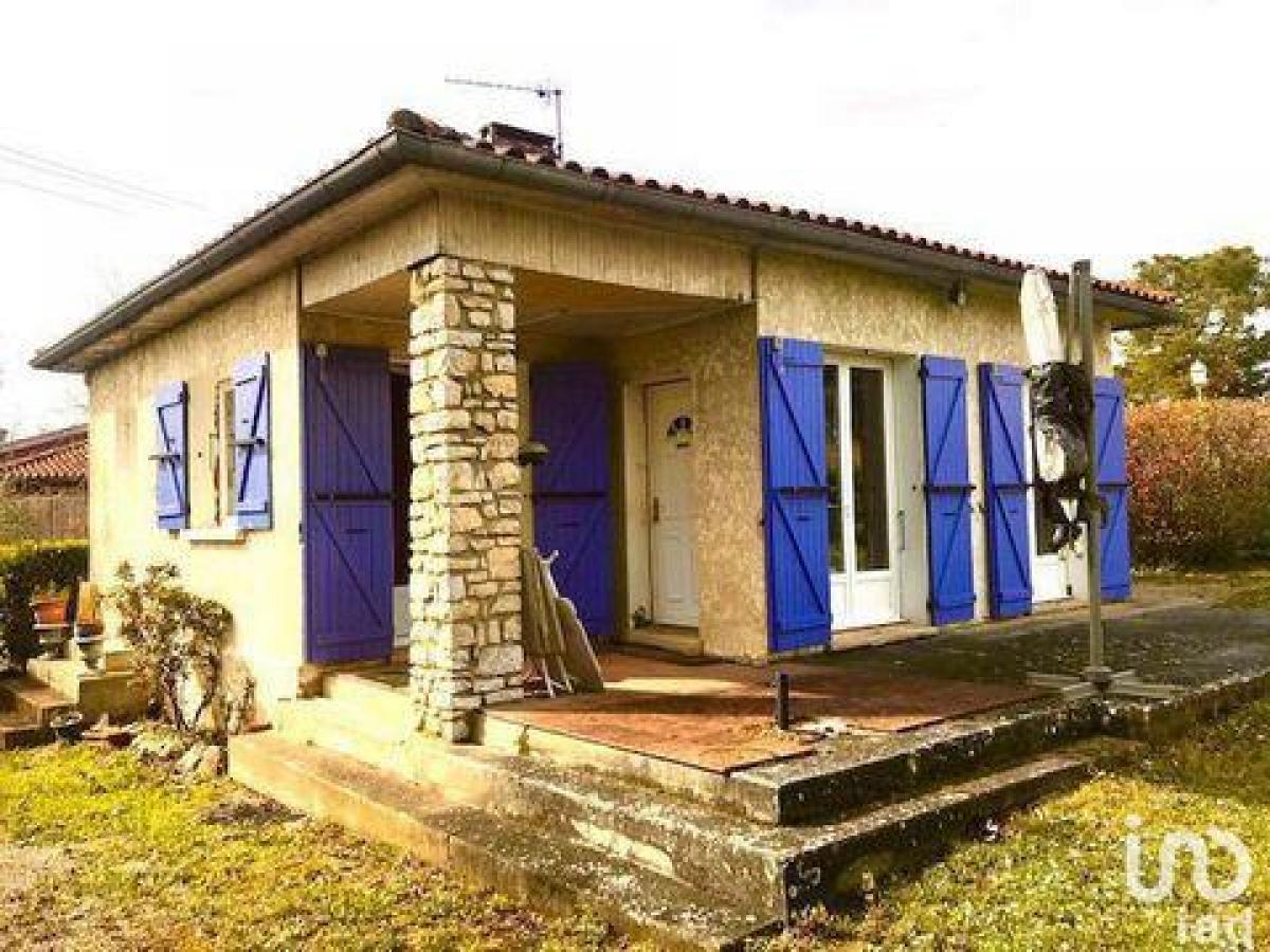 Studio à Marsan, France No. 30516