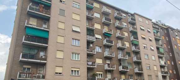 3 bedrooms Apartment in Bresso, Italy No. 365001 17