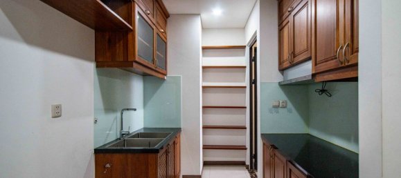 2 bedrooms Apartment in District 10, Vietnam No. 17526 3