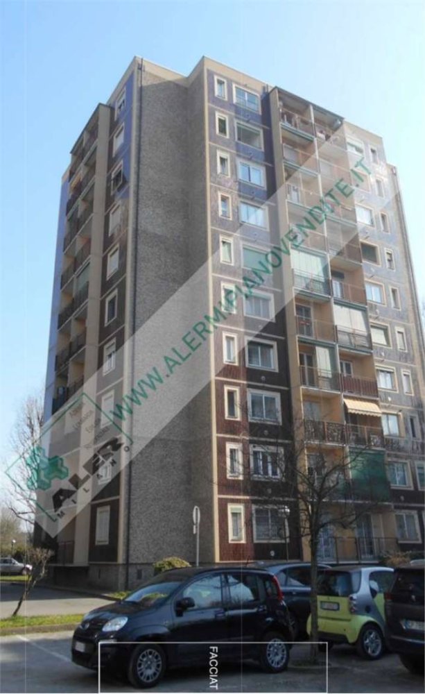 2 bedrooms Apartment in Milan, Italy No. 372581