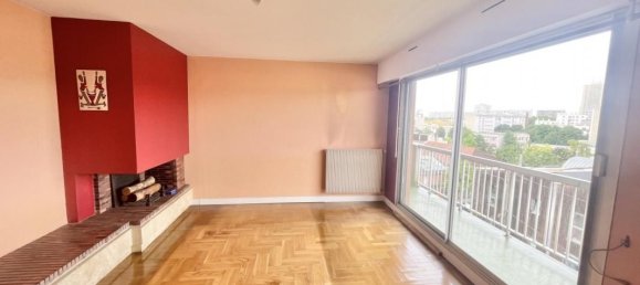 2 bedrooms Apartment in Montreuil, France No. 150878 4