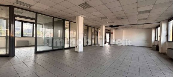 5-salle Entrepôt à Cinisello Balsamo, Italy No. 175984 21