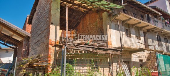 2 rooms House in Cameri, Italy No. 293718 2