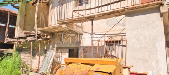 2 rooms House in Cameri, Italy No. 293718 16