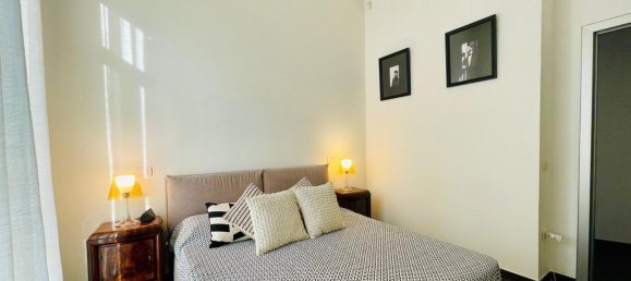 3 bedrooms Apartment in Naples, Italy No. 327457 17