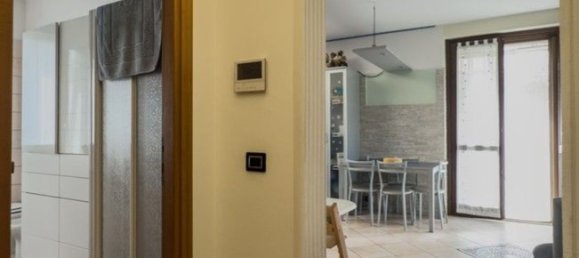 5 Schlafzimmer Villa in Trecate, Italy, Nr. 343090 28