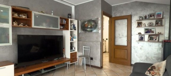 5 Schlafzimmer Villa in Trecate, Italy, Nr. 343090 26