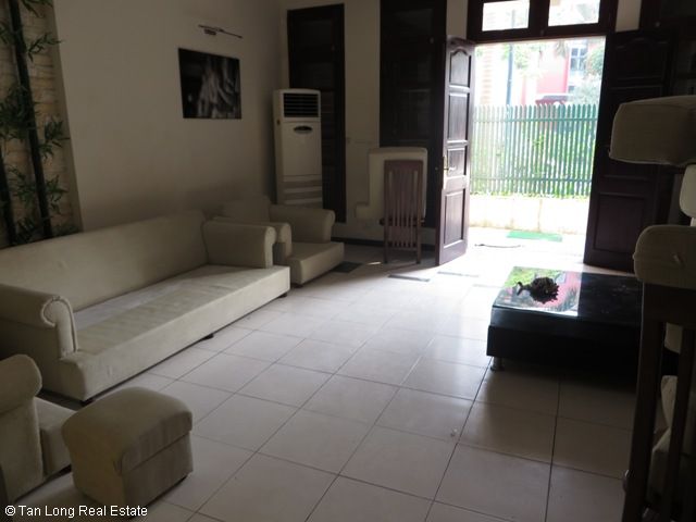 4 bedrooms Villa in Tay Ho, Vietnam No. 4962