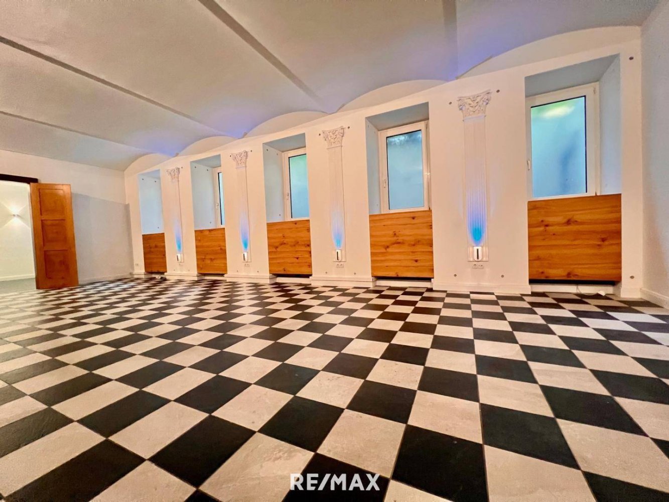 4-Zimmer Büro in Josefstadt, Austria, Nr. 256163