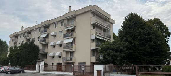Apartamento de 3 habitaciónes en Paullo, Italy No. 269886 3