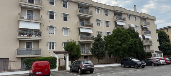 Apartamento de 3 habitaciónes en Paullo, Italy No. 269886 2