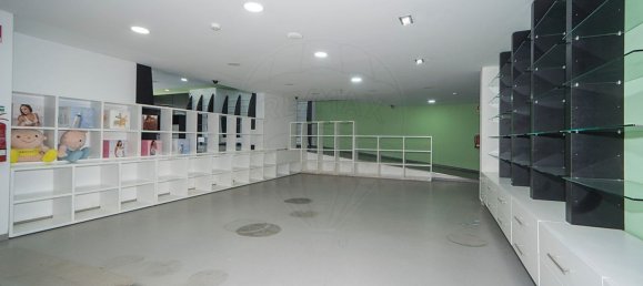 Propiedad comercial en Arruda dos Vinhos, Portugal 539 m² No. 136339 18