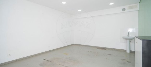 Propiedad comercial en Arruda dos Vinhos, Portugal 539 m² No. 136339 33