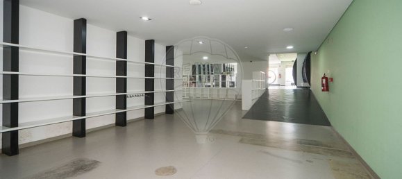 Propiedad comercial en Arruda dos Vinhos, Portugal 539 m² No. 136339 13