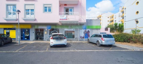 Propiedad comercial en Arruda dos Vinhos, Portugal 539 m² No. 136339 4