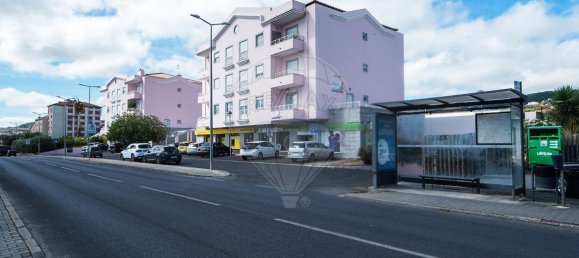 Propiedad comercial en Arruda dos Vinhos, Portugal 539 m² No. 136339 2