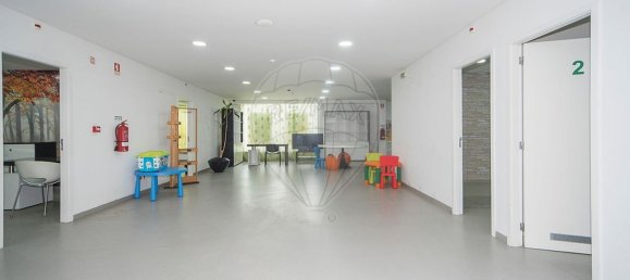 Propiedad comercial en Arruda dos Vinhos, Portugal 539 m² No. 136339 24