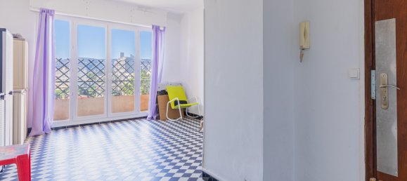 2 bedrooms Apartment in Marseille, France No. 320820 2