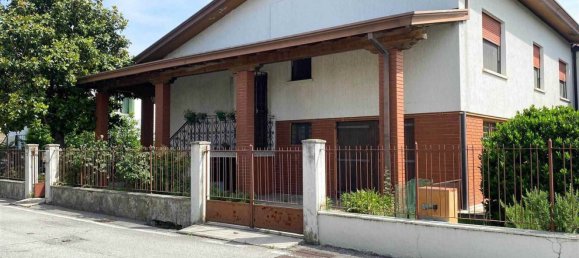 10 rooms Villa in Pramaggiore, Italy No. 222553 24
