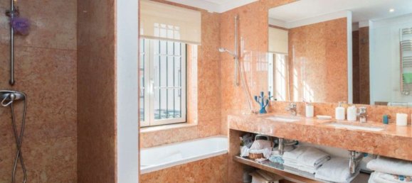 3 bedrooms Apartment in Lisbon, Portugal No. 122227 15