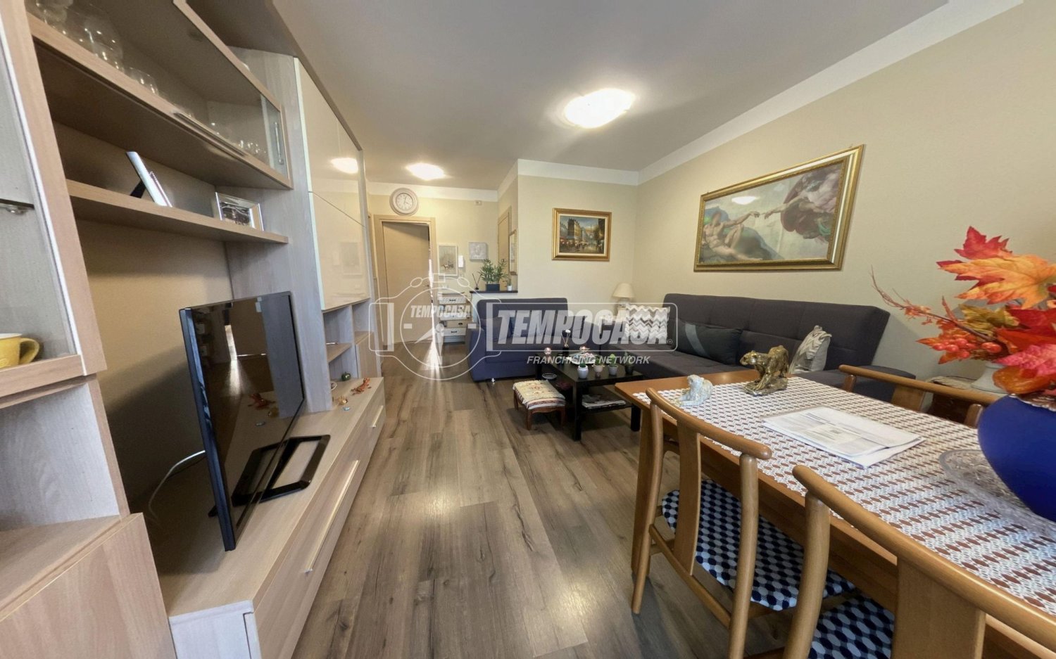 Apartamento de 2 dormitorios en Rho, Italy No. 354179