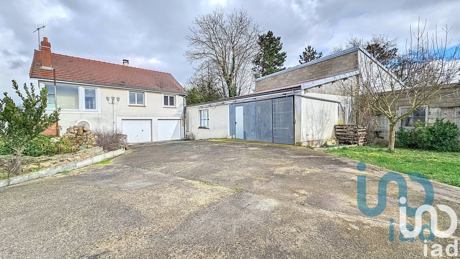 3 Schlafzimmer Haus in Saint-Just-Sauvage, France, Nr. 79716