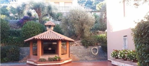 Estudio en Bordighera, Italy No. 69300 3