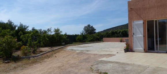 4 bedrooms Villa in Alata, France No. 59830 5