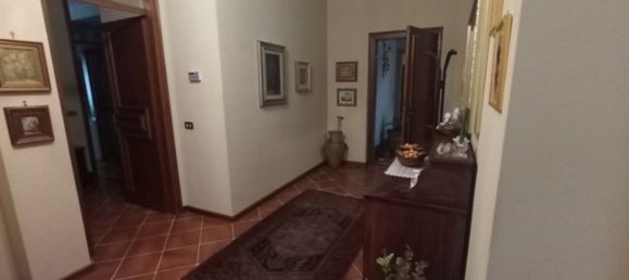 Квартира с 5 комнатами в Сареццо, Италия № 335569 4