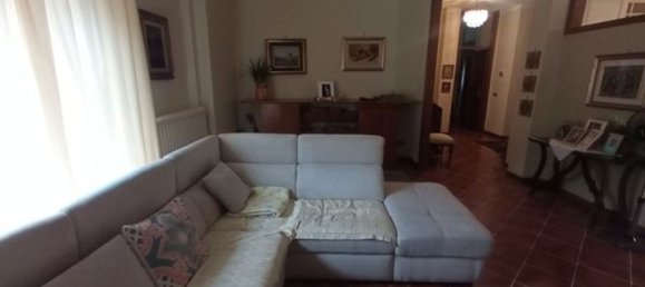 Квартира с 5 комнатами в Сареццо, Италия № 335569 3