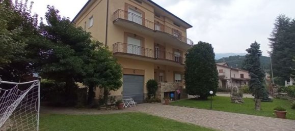 Квартира с 5 комнатами в Сареццо, Италия № 335569 17